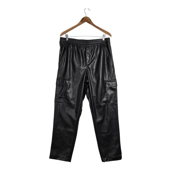 NEW Gap Faux Vegan Leather Cargo Pants Sz L TALL Black Elastic Waist Pockets - Picture 1 of 13